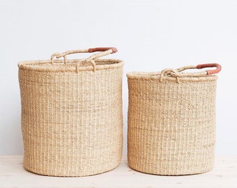 Natural Large Traditional Handwoven African Laundry Basket // Natural Hamper basket