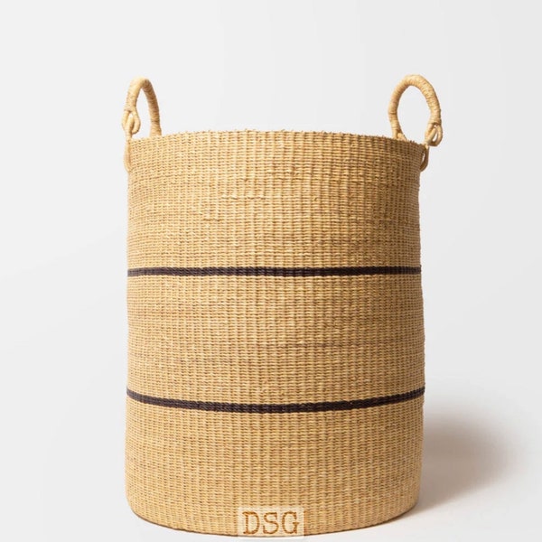 Large Traditional Handwoven African Laundry Basket // Natural Hamper basket