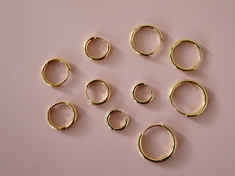 18MM Gold Huggie Hoop Earrings Simple Huggies 925 Sterling Silver Hoop Earrings 18K Gold Plated Hoops Daily Hoops Minimalists Earrings