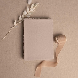 Papier fait main dans la terre | Feuille de papier Deckle Edge| Papier chiffon chiffon de coton | Feuille écologique recyclée pour faire-part de mariage