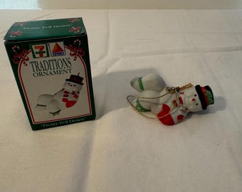 Traditions Collectable Ornament - 1993 Frosty Fell Down