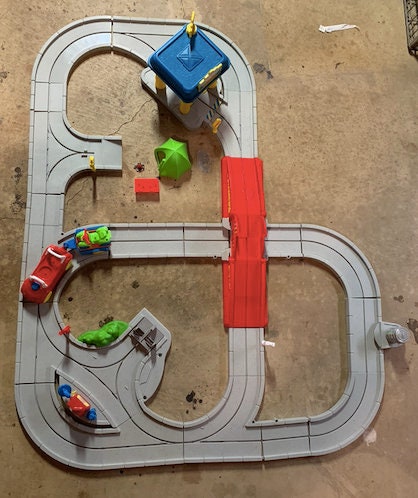 Tyco - Sesame Street - Radio Control Roadway - Play Set - 1999