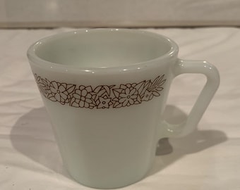 Pyrex - Mug - White and brown floral - Vintage