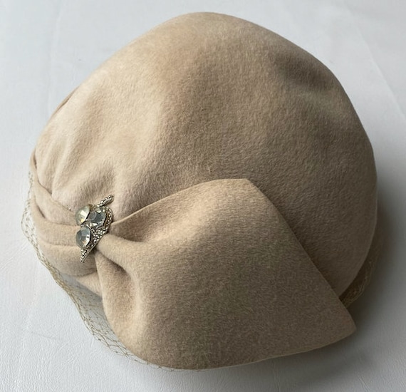 Eva Mae - Velour Hat - With Gem Buckle - Size 22 … - image 4
