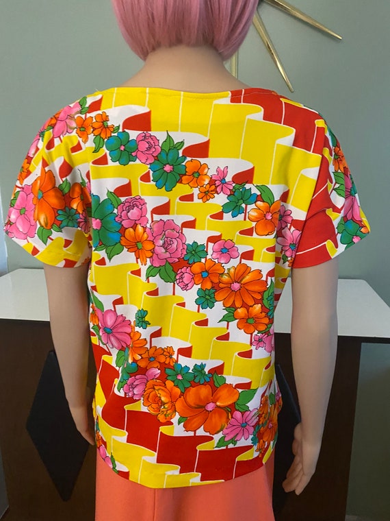 Vintage Floral Geometric Groovy Shirt - image 3