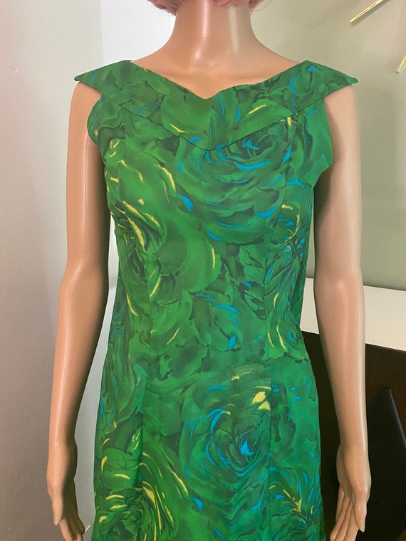 Vintage Green floral flowing dress - Gem