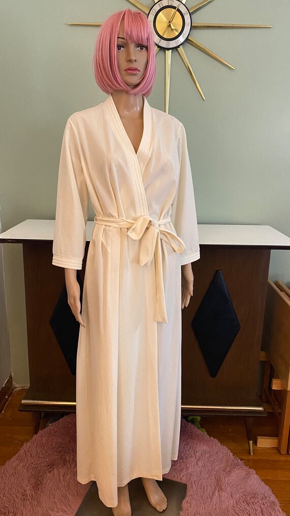 vintage long housecoat robe Gem
