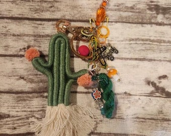 Lanyard stitch marker set