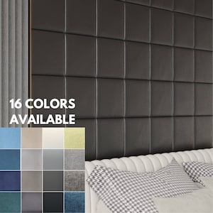 Peut inclure: Une tête de lit capitonnée de couleur gris foncé avec un motif matelassé. 16 COULEURS DISPONIBLES est écrit en blanc sous un échantillon de 16 tissus différents.