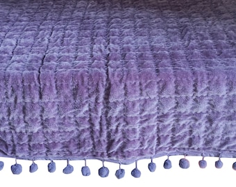 Grijze fluwelen quilt, grijze fluwelen pompom quilt grijze fluwelen sprei, fluwelen deken, aangepaste quilt, koning quilt, koningin quilt, Moederdag cadeau