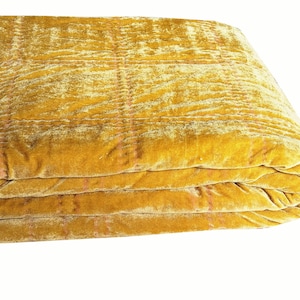 Dark light Gold Velvet Quilt, Gold Velvet Comforter, Velvet Bedspread, Velvet bedding, Velvet Blanket, Velvet Quilted Coverlet,Pick Stitch