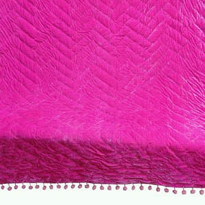 Baby Pink Velvet Pompom Quilt Comforter Blanket Bedspread King size throw Bedding Gifts Luxury  Quilt Halloween Gift Christmas Gift