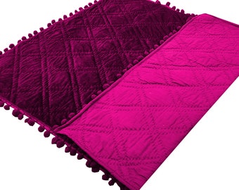Edredón King de terciopelo morado acolchado a mano, edredón moderno con pompones.