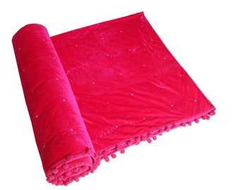 Trapunta in velluto fucsia, bordi con pon pon, punto stella, matrimoniale/king size