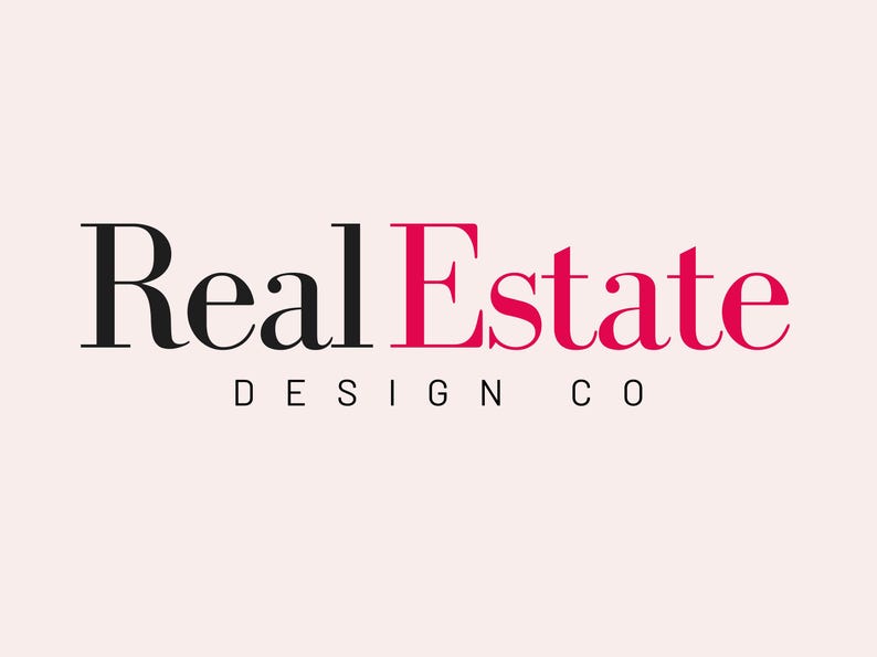 K&ouml;nnte beinhalten: Ein Logo f&uuml;r ein Immobiliendesignunternehmen. Das Wort "Real" ist in schwarzer Schrift und das Wort "Estate" in rosa Schrift. Die W&ouml;rter "Design Co" stehen in schwarzer Schrift unter dem Haupttext.