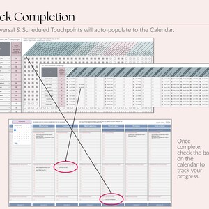 Op de afbeelding: Een digitale plannerinterface met de tekst "Track Completion". De afbeelding toont een kalender met meerdere secties en een takenlijst. Pijlen wijzen van de takenlijst naar de kalender, met instructies om vakjes aan te vinken om de voortgang bij te houden.