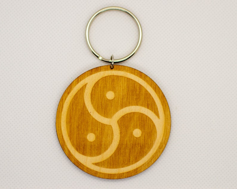 Wooden BDSM Triskelion Keychain