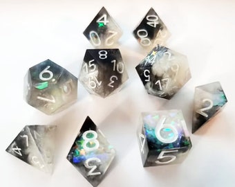 Poussière d'étoiles | Fait main | Jeu de dés à bords tranchants | Donjons et dragons | DÉS DU MDN