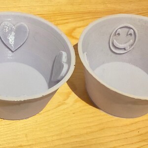 Food Safe Silicone Cupcake Liners - Add Images to the Sides of your Cupcakes, Muffins, Tarts, and more!
