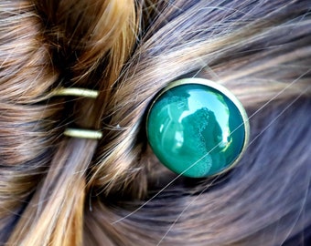 Natural Green Onyx Hair Fork/UShaped Crystal Pin/Emerald Color Minimalist Hair Accessory/Bronze Hair Clip/Gemstone Bun Holder/May Birthstone