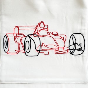 Könnte beinhalten: Eine rote und schwarze Linienzeichnung eines Rennwagens auf weißem Hintergrund.