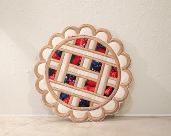 Handgemachter Topf Untersetzer für Kuchen