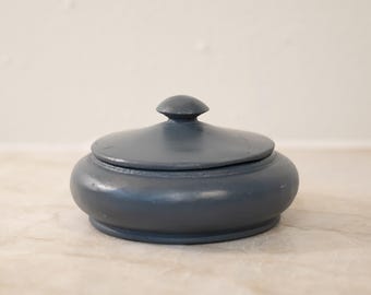 Kleine handbemalte blaue Holzschale mit Deckel - Schmuckschatulle, Ringschale