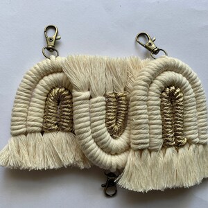 Gold/white keychain