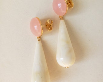 Boucles d'oreilles goutte résine  marbrée ivoire petit modèle