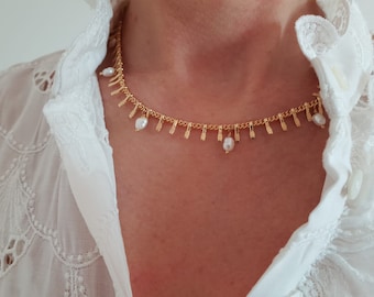 Golden brass necklace small bars