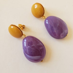 Resin pebble earrings image 10