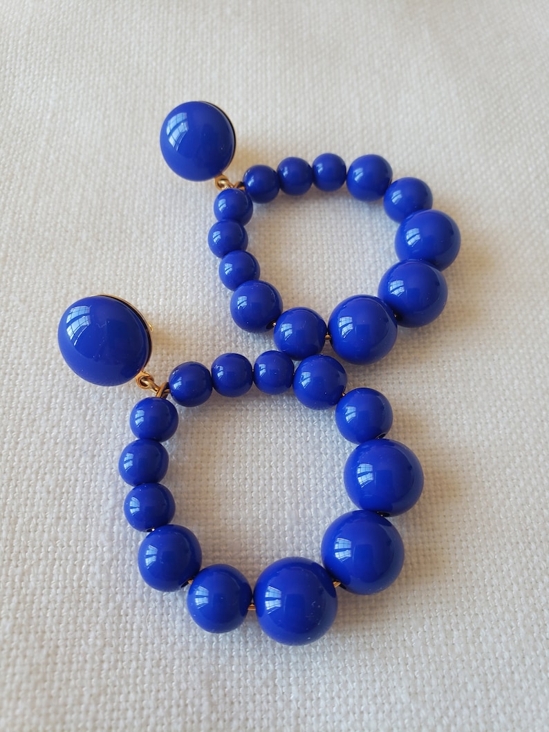 Boucles d'oreilles taille 1 créoles perles résine style vintage Les colorées 5,5 cm 5 g bleu royal