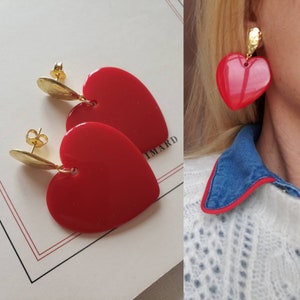 Hollowed out heart earrings in golden brass