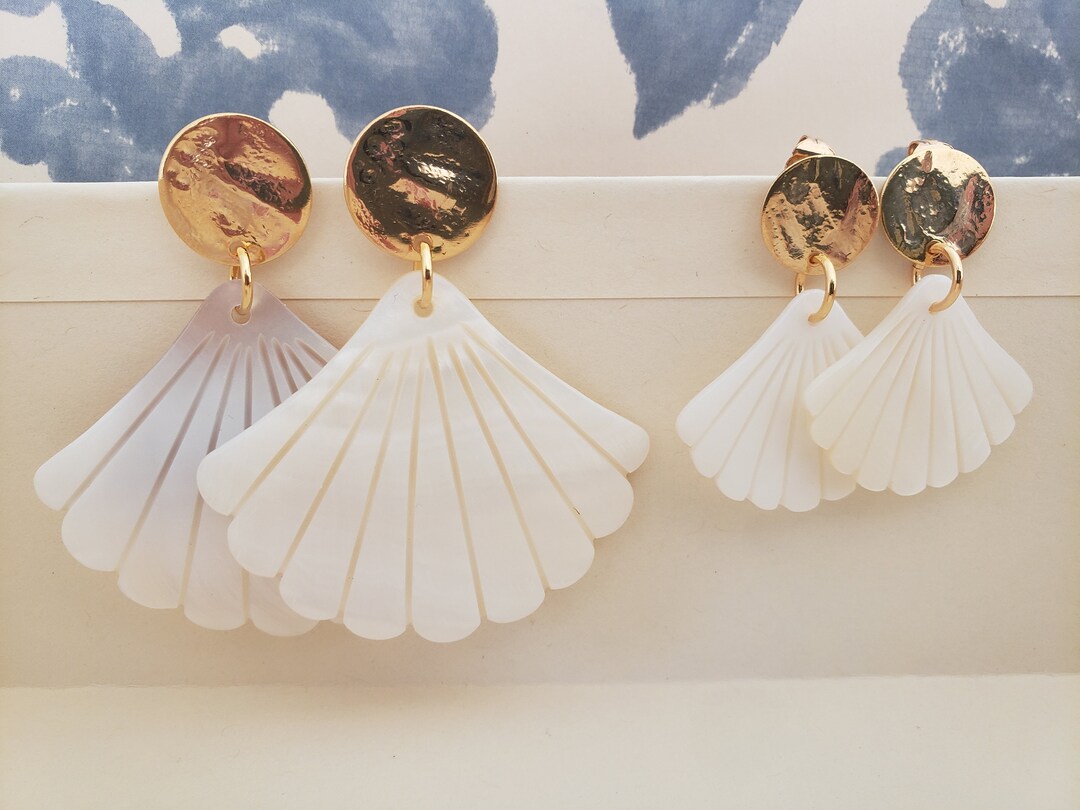Gold Shell Drop Earrings – Lovoda