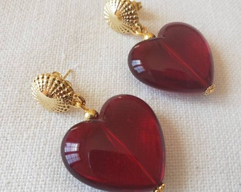 Resin domed heart earrings