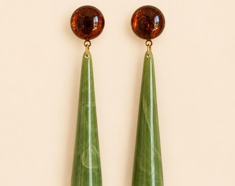 Maxi teardrop earrings in resin