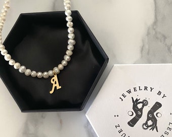 Custom pearl initial necklace / initial necklace / personalized gifts / Pearl necklace with initial / custom necklace /   pearl necklace