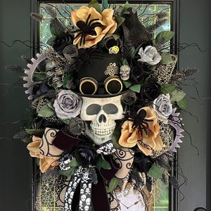XXL Steampunk Skull Wreath, Scary Skeleton Halloween Door Hanger, Creepy Steampunk Wall Art, Skull with Top Hat, Gothic Black Rose Decor