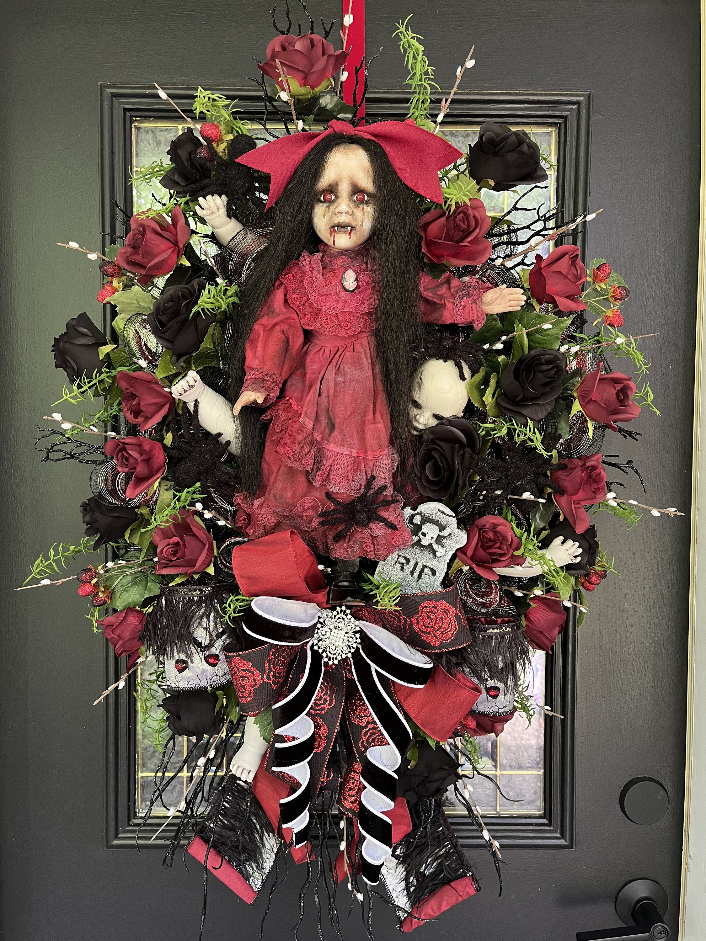 リビングデッドドールズ【The MAD HATTER】開封済み美品 ハロウィン リビングデッドドールズ【The MAD HATTER】開封済み美品 ハロウィン