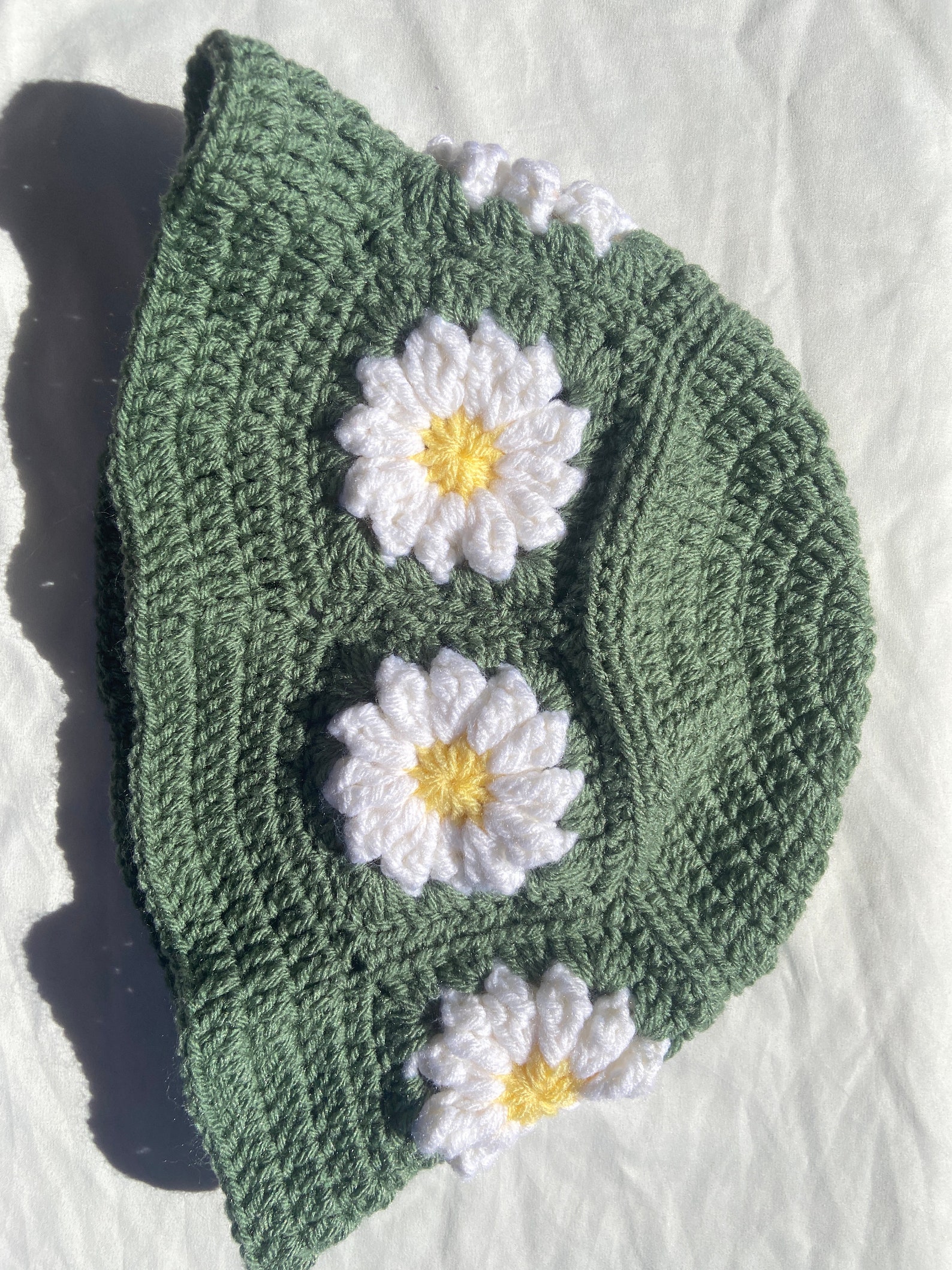Crochet Flower bucket hat RGY main image 0