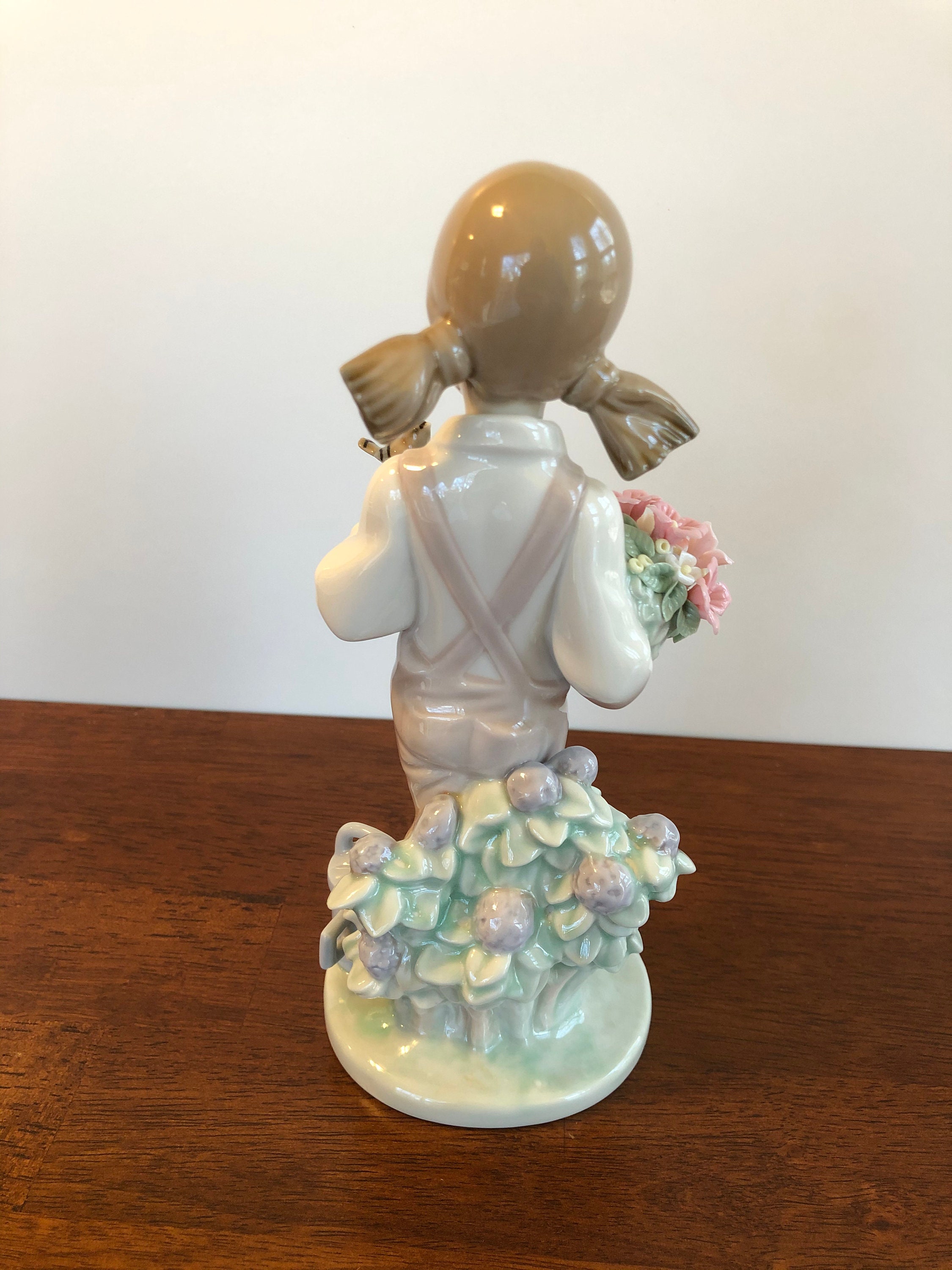spring bird figurines