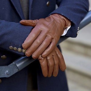 Hinton. Men&#39;s Silk Lined Leather Glove