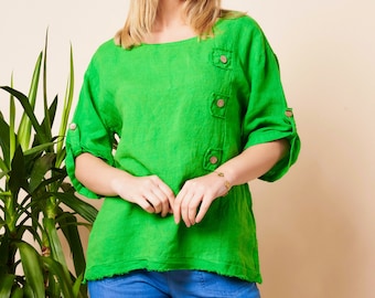 Linen Top with 3 Decorative Buttons