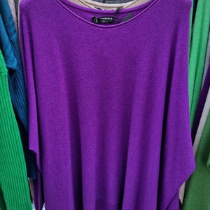 Super-Soft Baggy Fine-Knit Jumper with Round Neck by Alpini Purple
