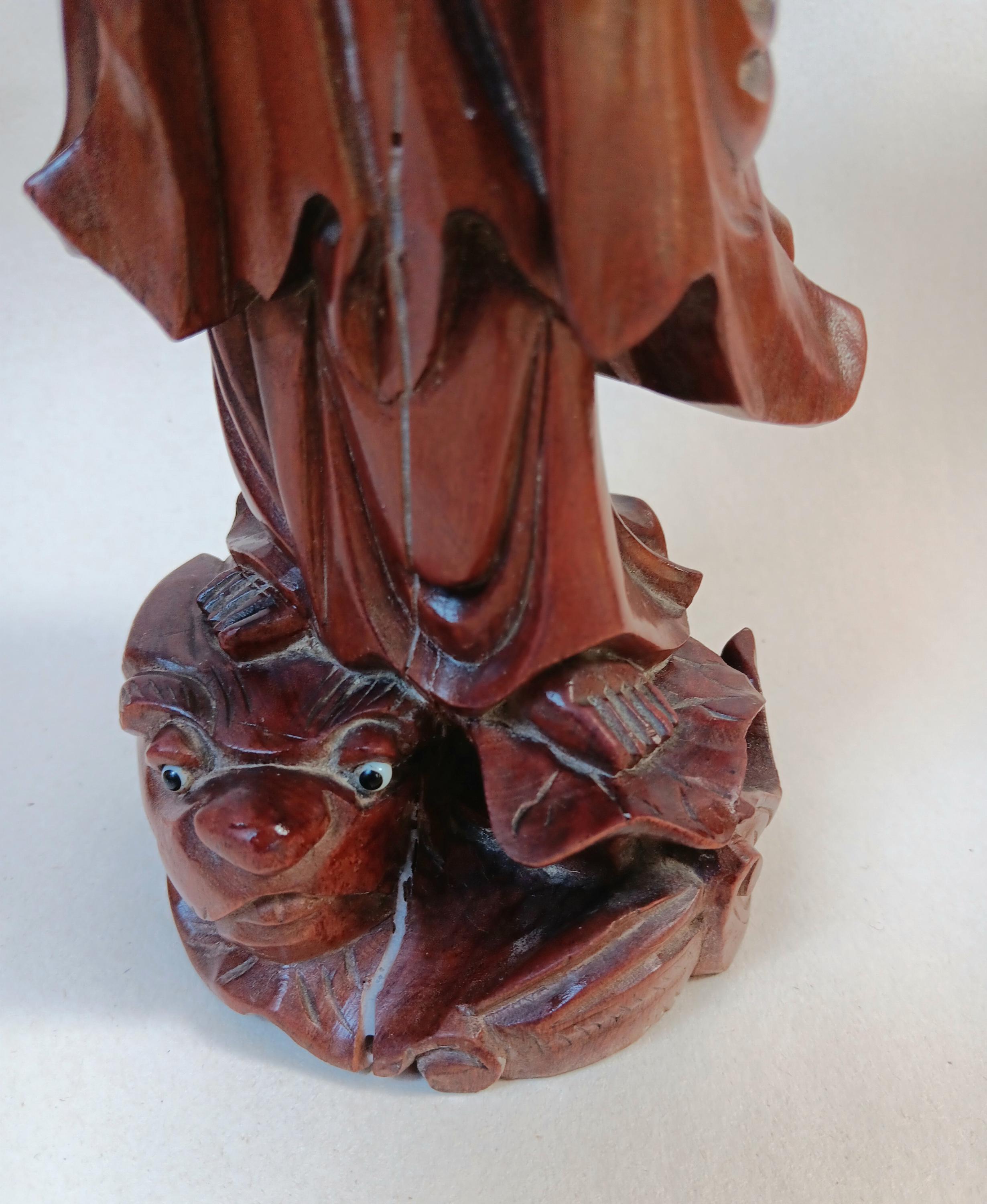 Chinese Wooden Carving of the Goddess Guanyin - Etsy 日本