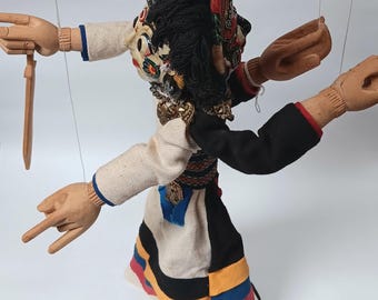 手作りのネパールのクマリマリオネット人形 - Etsy 日本