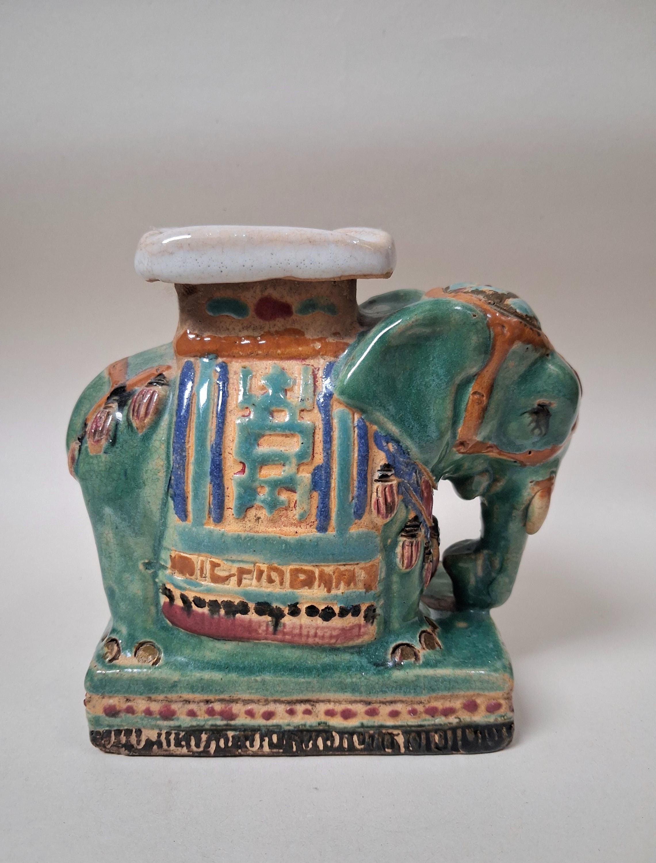 Eléphant En Céramique Polychrome.indochine. Début Du XXeme