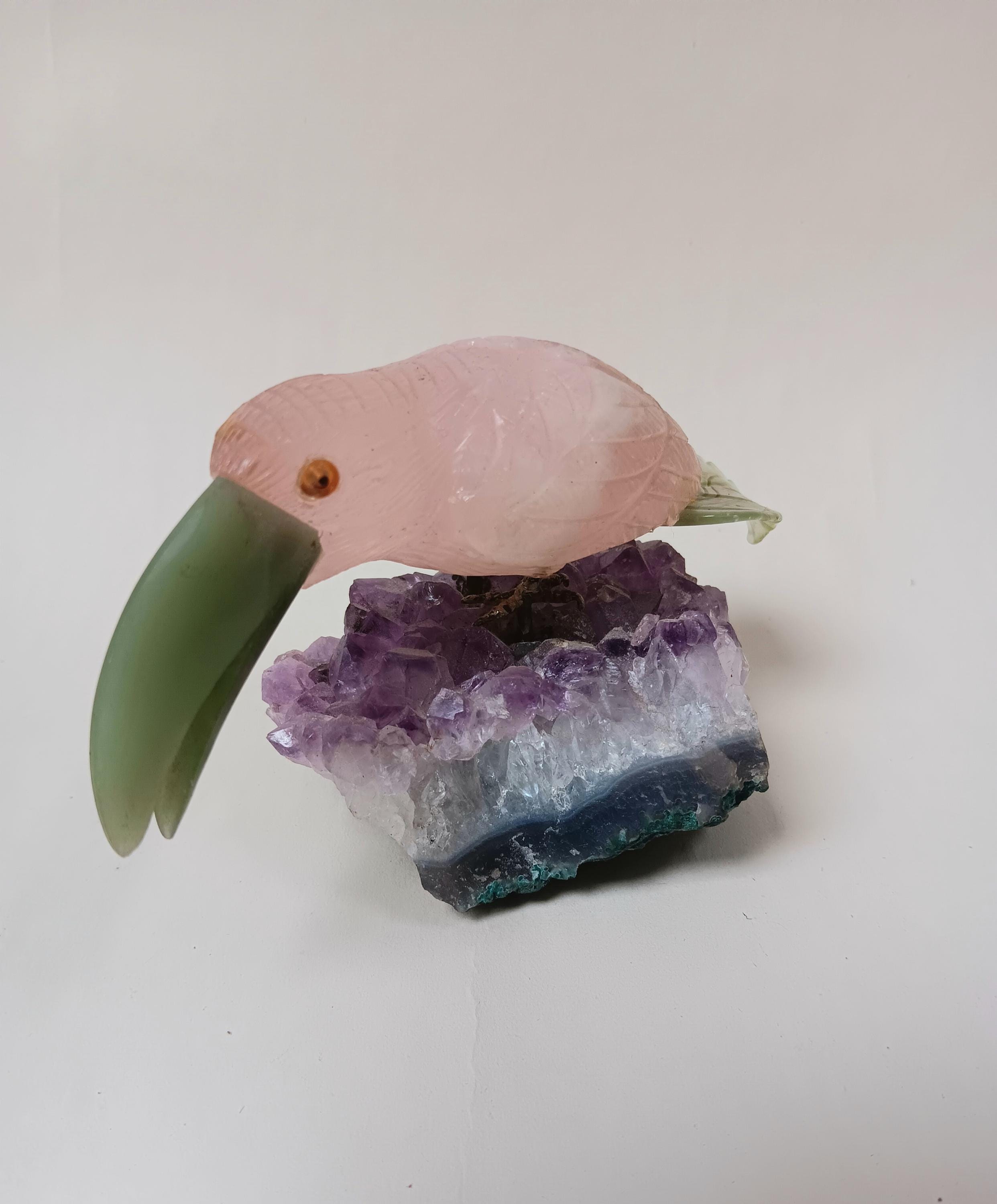 Handcarved Rose Quartz, Jade and Amethyst Toucan Bird - Etsy Norway