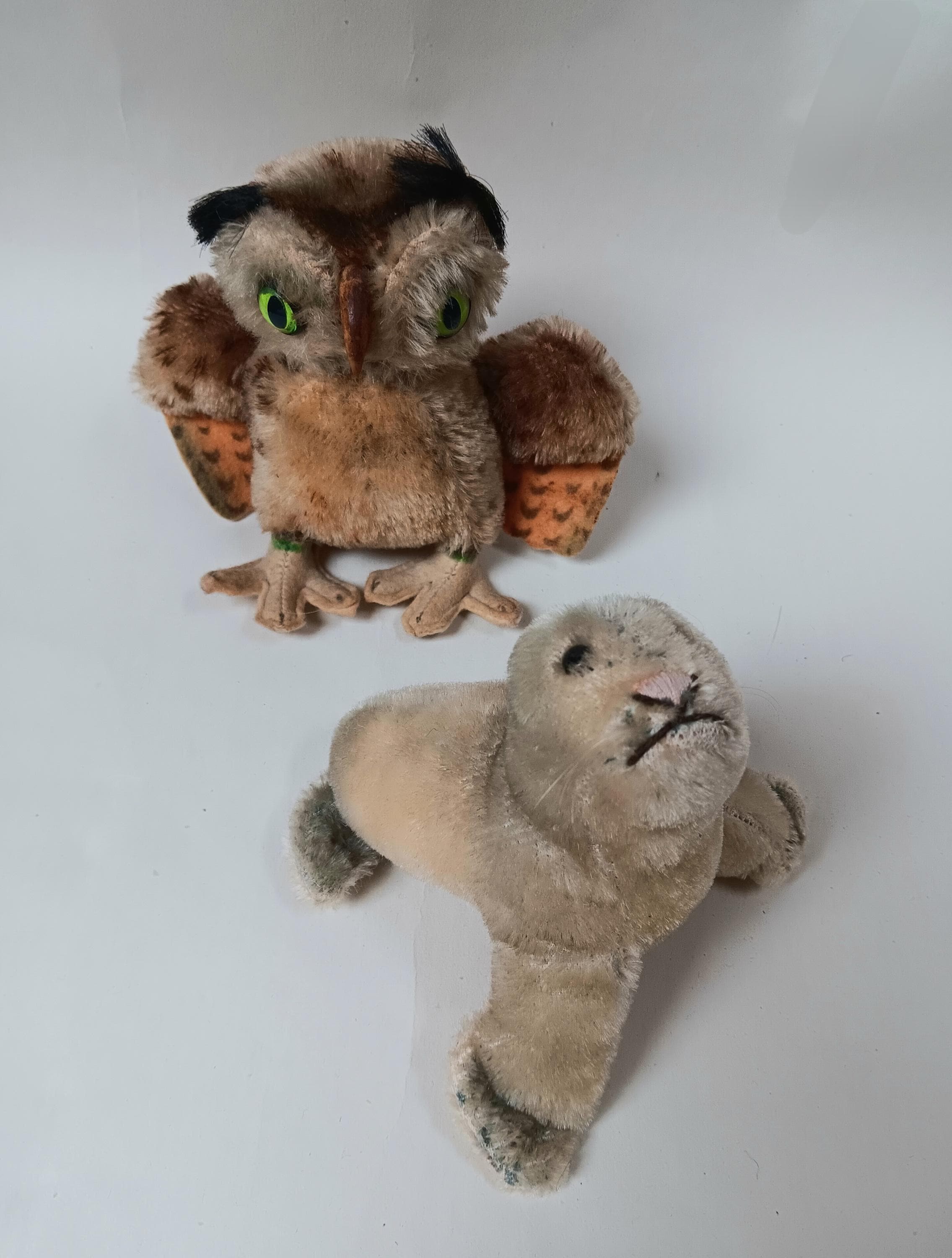 Vintage Steiff 'Wittie' Owl and 'Robby' Seal Plush Toys
