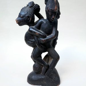 Handgesneden Afrikaanse houten figuren